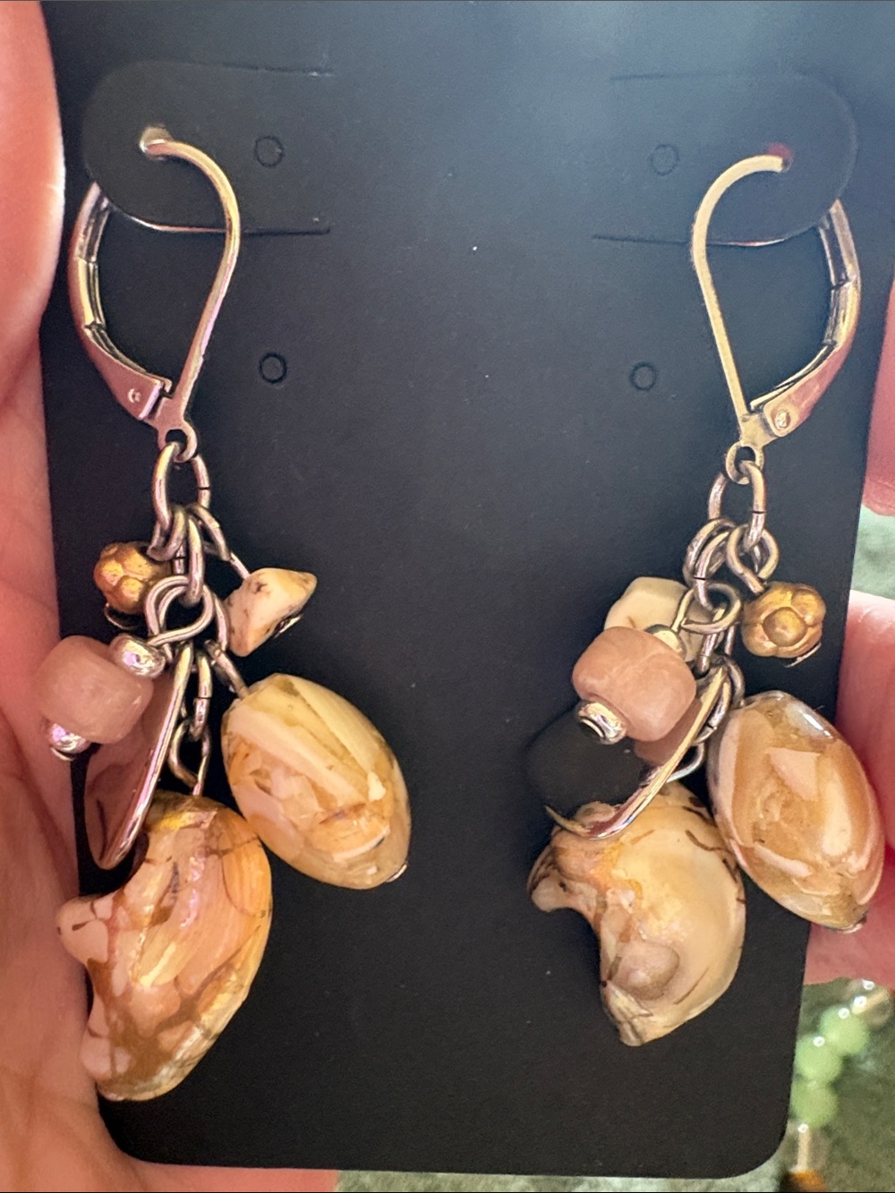 Boho Beige Shell and Glass Dangle Earrings - Unbranded